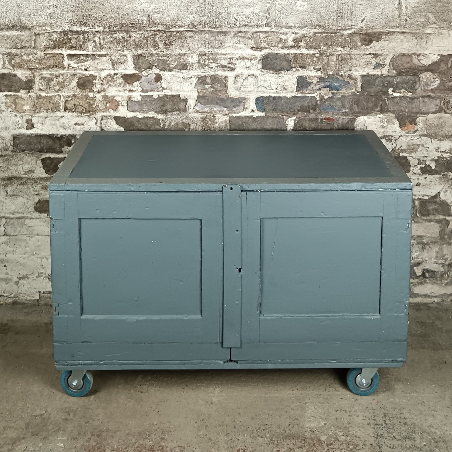 Campaign Military Chest Transporting Packing Case - 19th-Century (1 of 2) (10).jpg